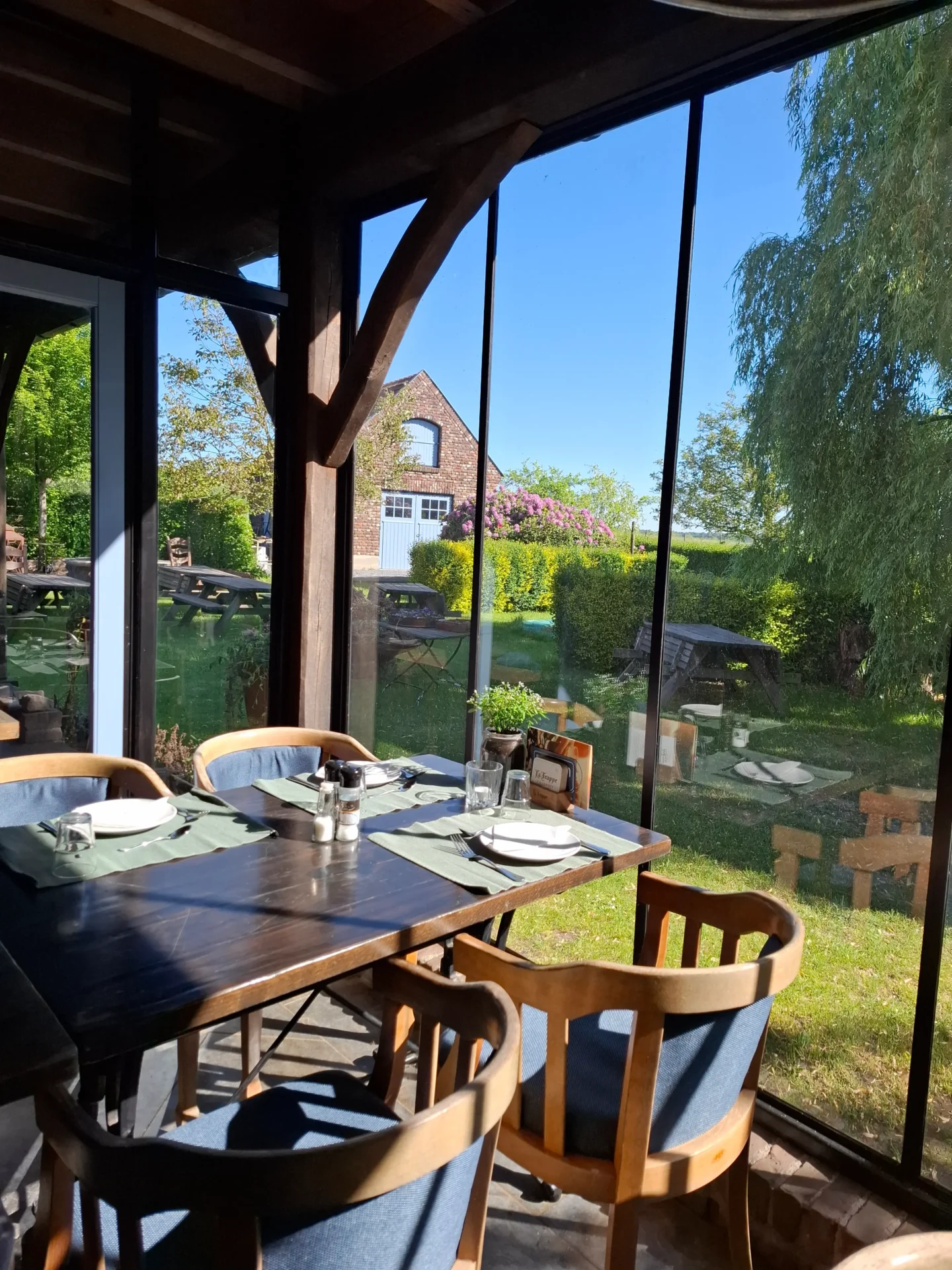 Serre de verbinding met de tuin